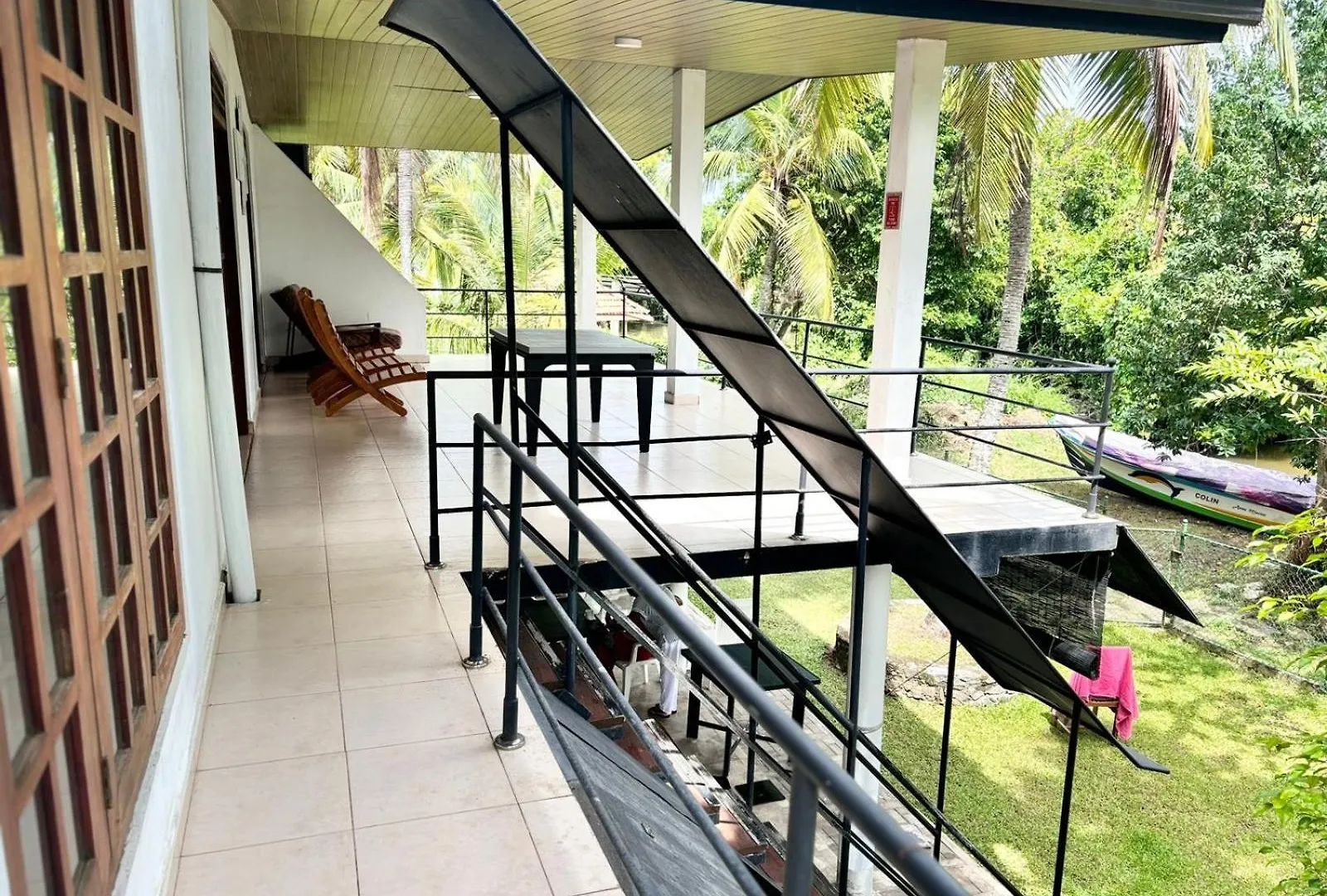 Villa Crystal Lagoon Pamunugama