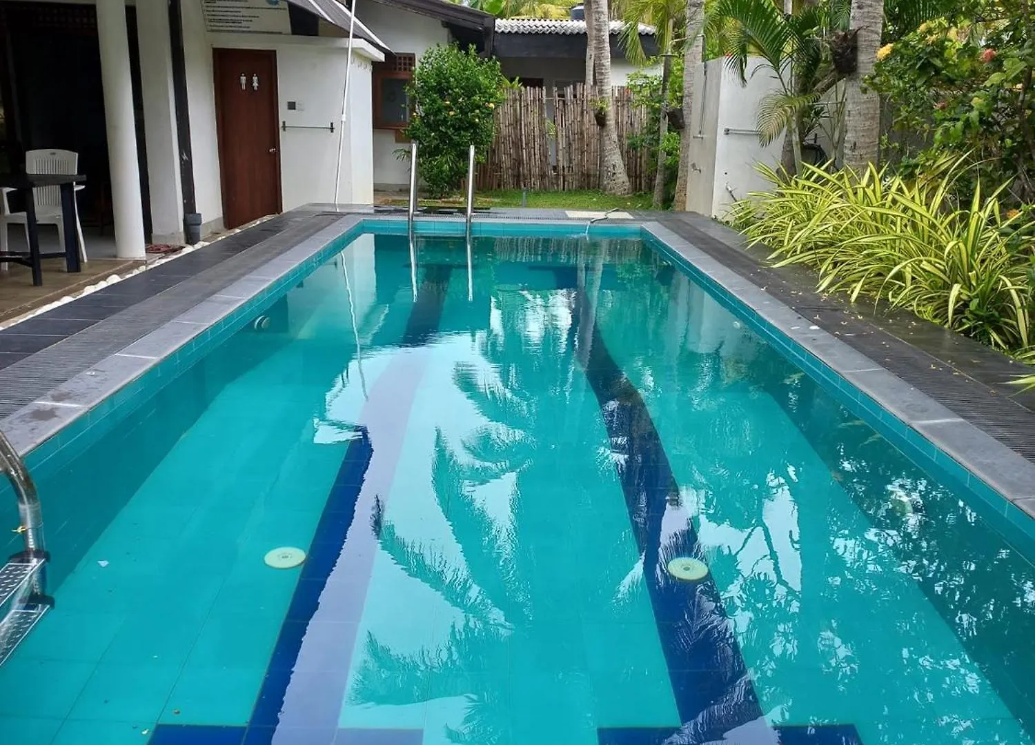 Villa Crystal Lagoon Pamunugama